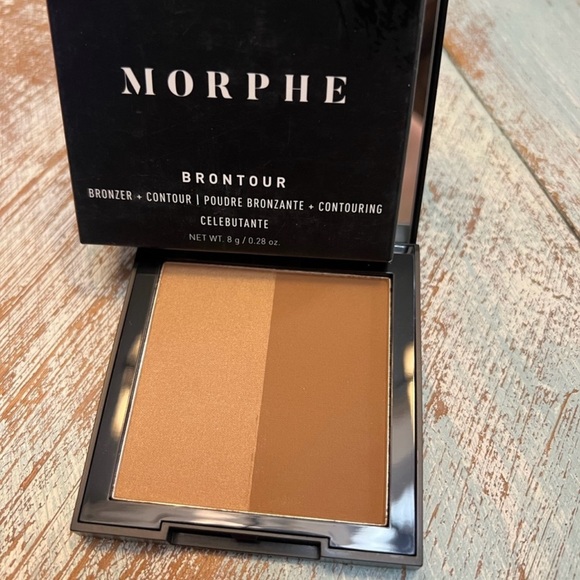 Morphe - Picture 2 of 2